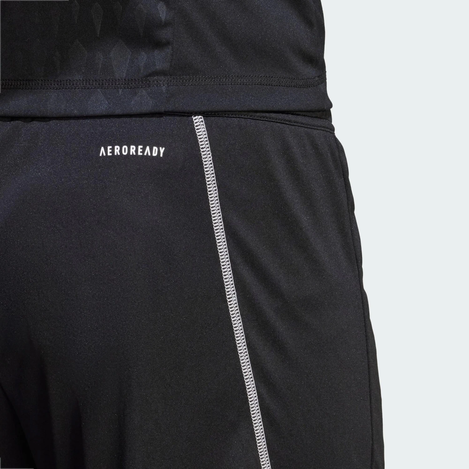 ADIDAS FC Bayern Tiro 23 Goalkeeper Shorts 7 ADIDAS FC Bayern Tiro 23 Goalkeeper Shorts - Image 5