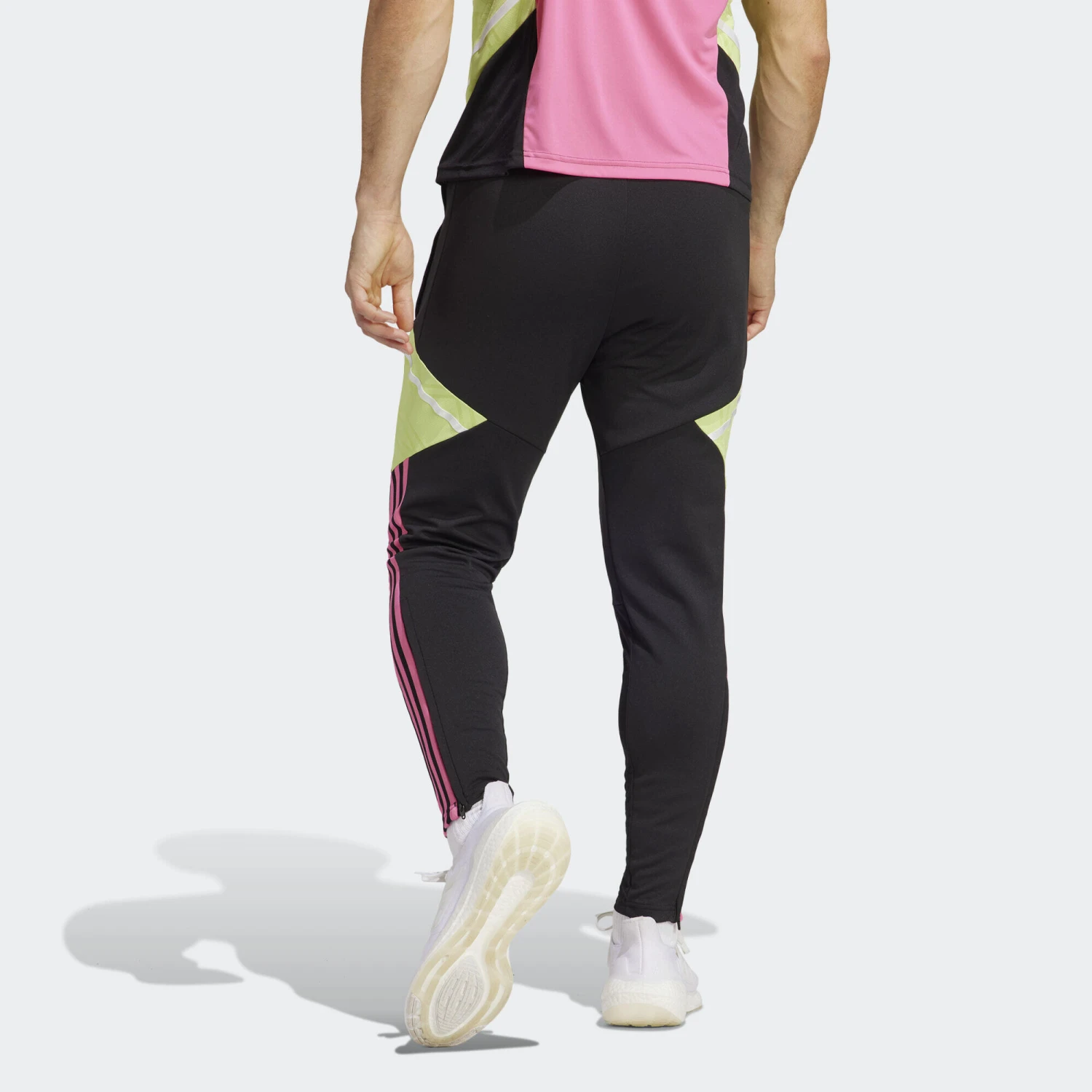 ADIDAS Juventus Condivo 22 Training Pants 10 ADIDAS Juventus Condivo 22 Training Pants - Image 8