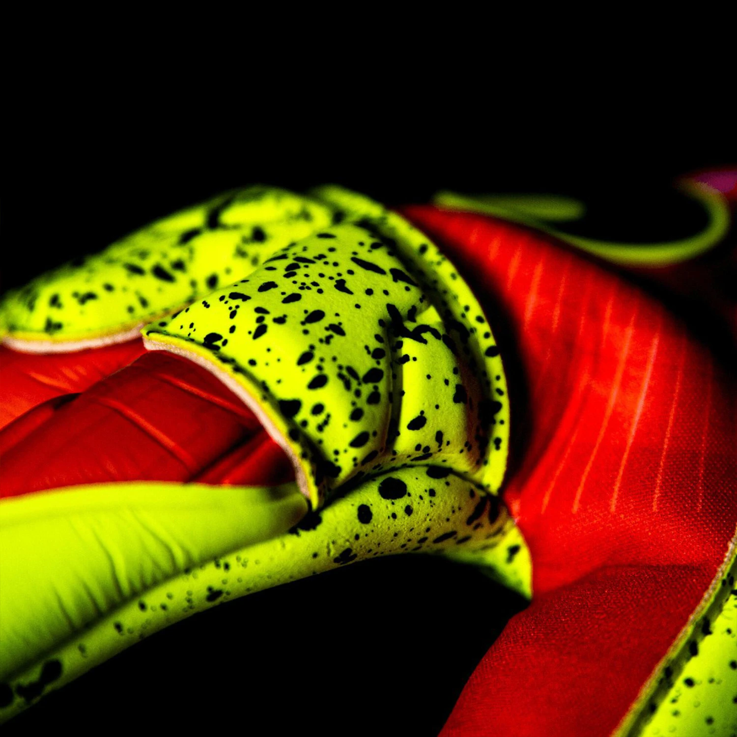 Uhlsport Dynamic Impulse Supergrip Reflex Goalkeeper Gloves 9 Uhlsport Dynamic Impulse Supergrip Reflex Goalkeeper Gloves - Image 7