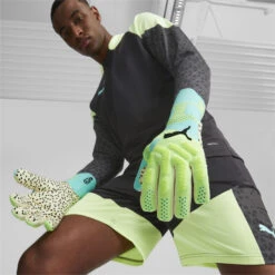 Puma FUTURE ULTIMATE NC Goalkeeper Gloves -Palmeiras Shop k34abb1f4f1ace66c6396f352c9f9237a