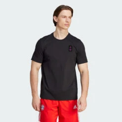 ADIDAS FC Bayern DNA Graphic Tee