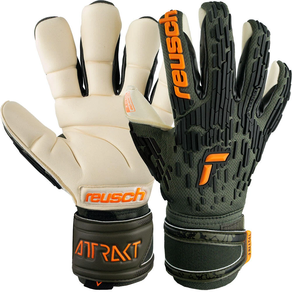 Reusch Attrakt Freegel Gold X Finger Support Goalkeeper Gloves 3 Reusch Attrakt Freegel Gold X Finger Support Goalkeeper Gloves
