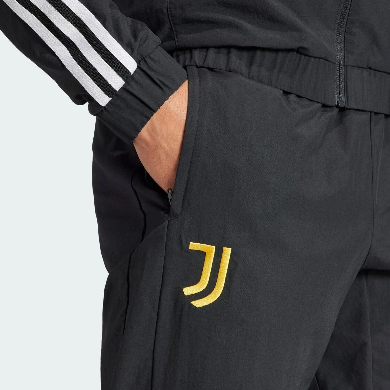 ADIDAS Juventus Tiro 23 Presentation Pants 6 ADIDAS Juventus Tiro 23 Presentation Pants - Image 4