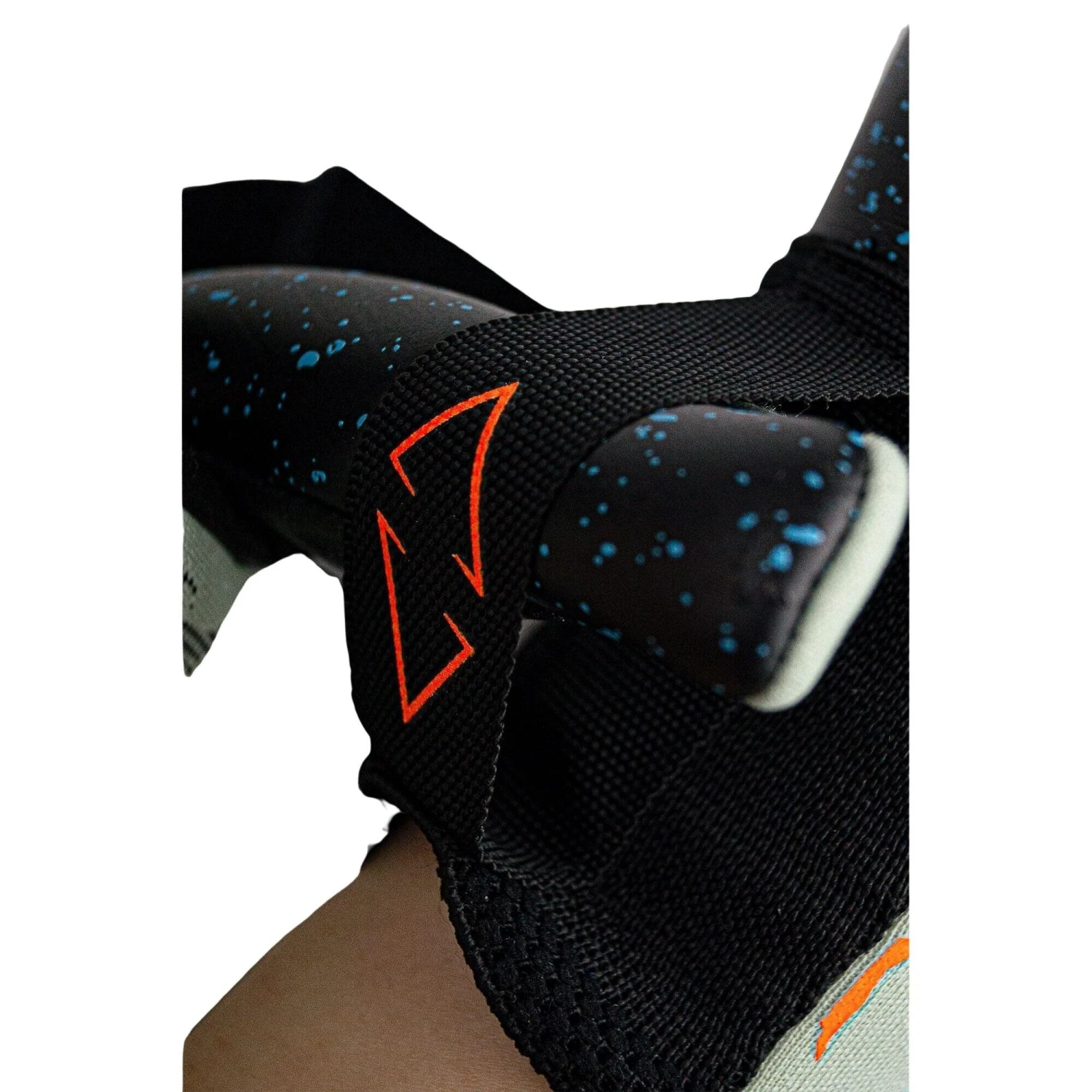 Reusch Pure Contact Fusion Junior Goalkeeper Gloves 8 Reusch Pure Contact Fusion Junior Goalkeeper Gloves - Image 6