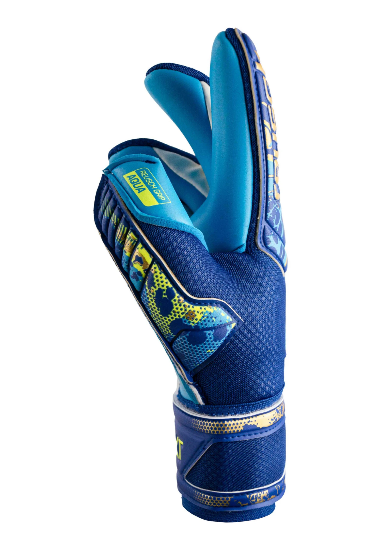 Reusch Attrakt Aqua Goalkeeper Gloves 4 Reusch Attrakt Aqua Goalkeeper Gloves - Image 2
