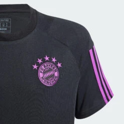 ADIDAS FC Bayern Tiro 23 Cotton Tee Kids -Palmeiras Shop k9e848be34e155f1c2efef1aeb663954a