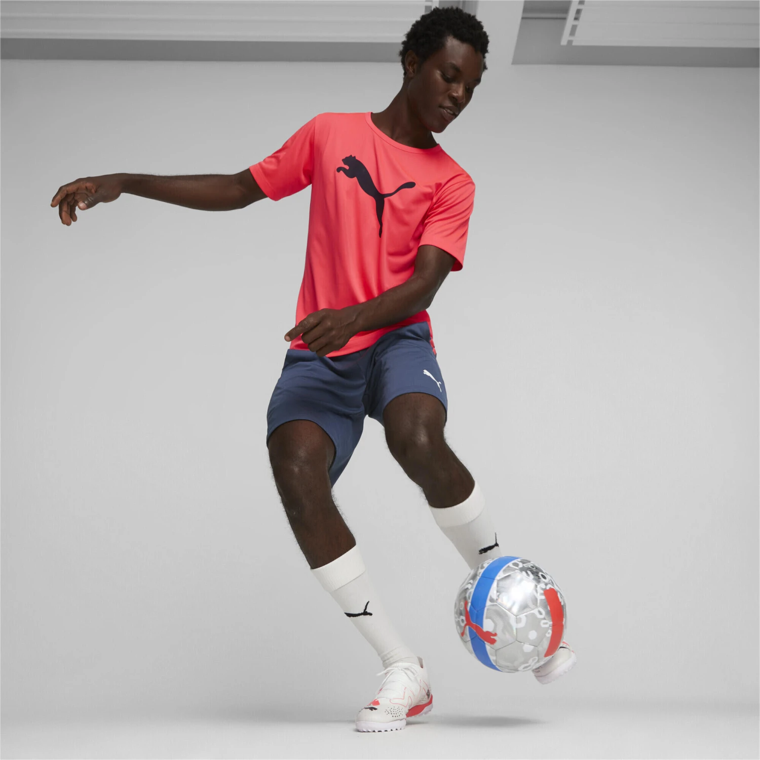 PUMA Mens FUTURE MATCH TT Football Boots - PUMA Black 10 PUMA Mens FUTURE MATCH TT Football Boots - PUMA Black - Image 9