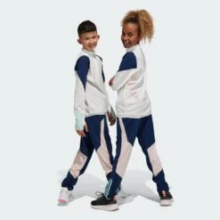 ADIDAS Ajax Amsterdam Tiro 23 Training Pants Kids 11 ADIDAS Ajax Amsterdam Tiro 23 Training Pants Kids -Palmeiras Shop kaa81eb2f8898668112f642aa0ffcef2a