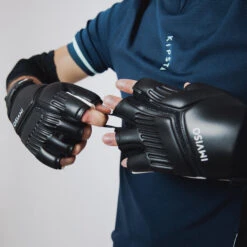 Kipsta Goalkeeper Mitts -Palmeiras Shop kae07265a4f49f24a17bbd58bd2ad1a3f