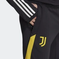 ADIDAS Juventus Tiro 23 Training Pants -Palmeiras Shop kaf9cfbdd93e6e1d3d5940fbb94c3ba91