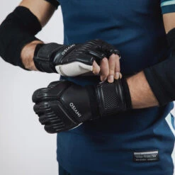 Kipsta Refurbished Futsal Goalkeeper Mitts-6 -Palmeiras Shop kb06c8df6fc8d72085a226445ac8c32bb