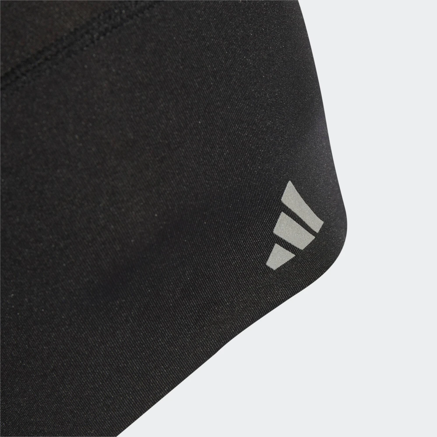 ADIDAS AEROREADY Fitted Beanie 5 ADIDAS AEROREADY Fitted Beanie - Image 3