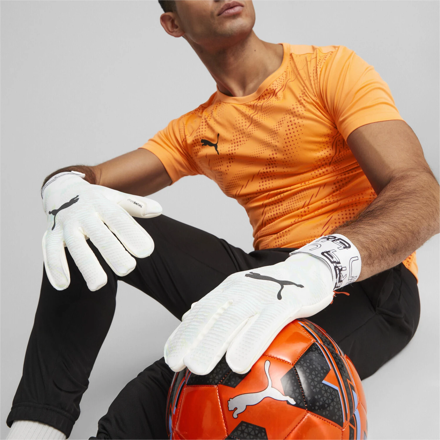 Puma ULTRA Grip 1 BRILLIANCE Hybrid Goalkeeper Gloves 5 Puma ULTRA Grip 1 BRILLIANCE Hybrid Goalkeeper Gloves - Image 3