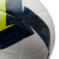 Kipsta Hybrid Football FIFA Basic F550 Size 4 -Palmeiras Shop ke0ac226ff61a3ef2071a474a4a87e111