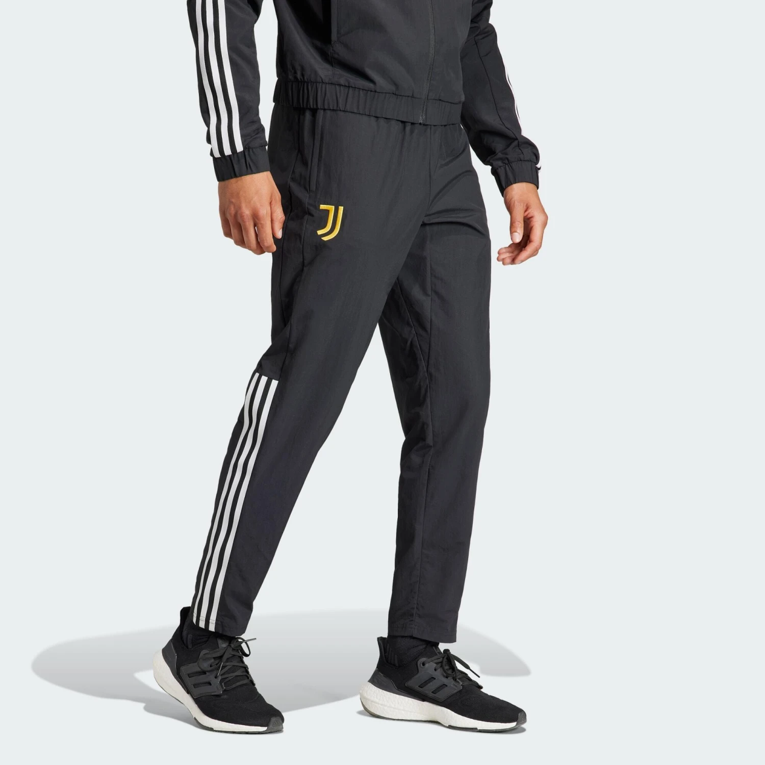 ADIDAS Juventus Tiro 23 Presentation Pants 3 ADIDAS Juventus Tiro 23 Presentation Pants