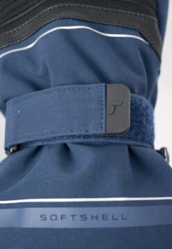 Reusch Goalkeeping Padded Rain Coat -Palmeiras Shop ke956a94844c2d8e52e1e52040a9fb1d1