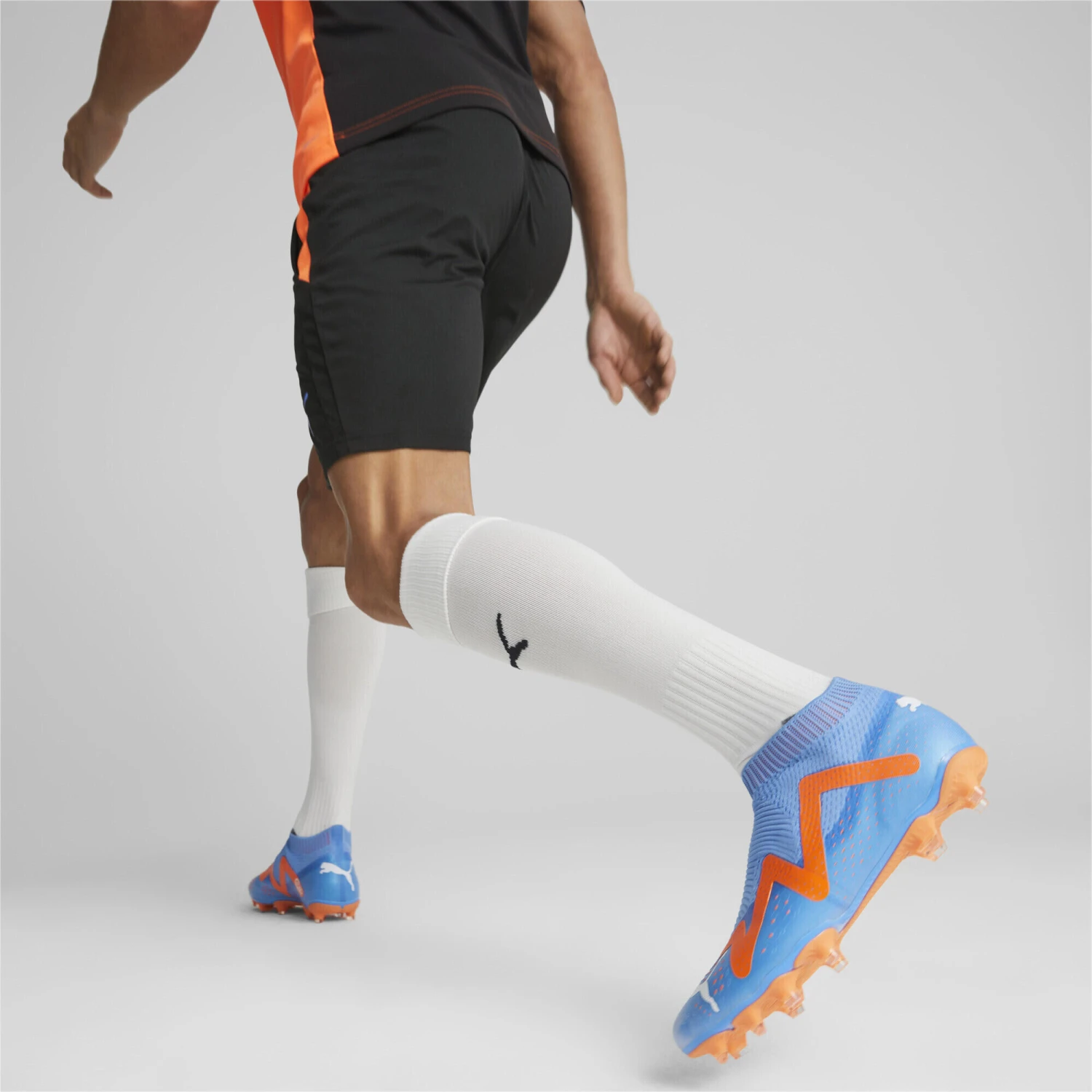 Puma Future Match+ Laceless FG/AG Mens Laceless Football Boot 4 Puma Future Match+ Laceless FG/AG Mens Laceless Football Boot - Image 2